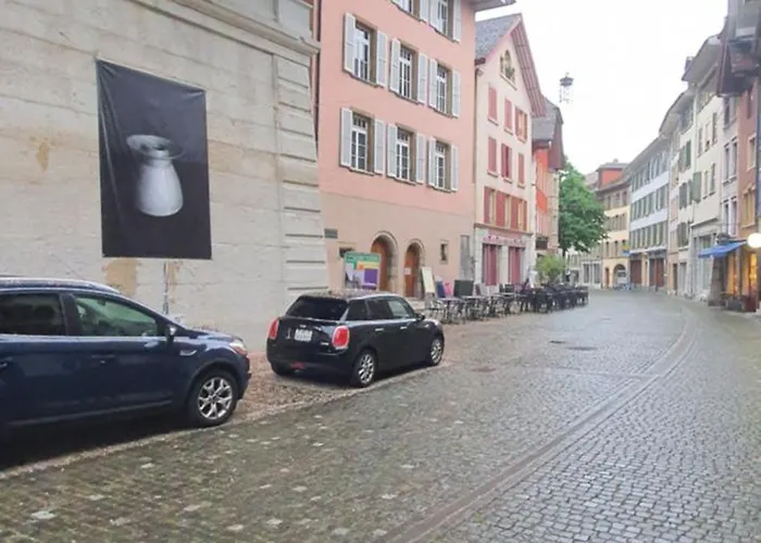 Lia Rum i privatbostad Biel