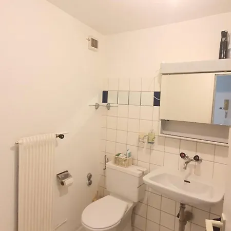 ホームステイ Lia ビール